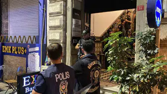 İstanbul merkezli 'Ailem Güvende' operasyonunda şüpheliler adliyeye sevk edildi