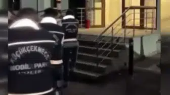 Küçükçekmece'de çakar tertibatlı araç polise takıldı : 346 bin TL ceza kesildi