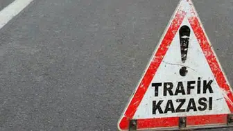 Hakkari'de otomobil takla attı : Karı koca yaralandı
