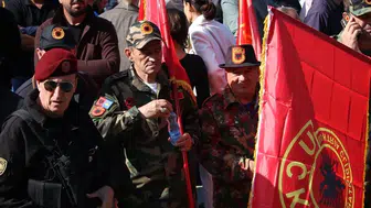Kosova Meclisi, eski UÇK komutanlarının Lahey kararını kınadı