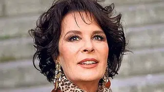 Hülya Koçyiğit’ten Kadir İnanır’ın vasiyeti hakkında açıklama