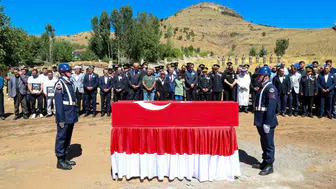 Bingöl'de kalp krizinden ölen güvenlik korucusu defnedildi