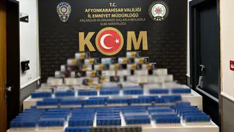 Afyonkarahisar’da kaçakçılık operasyonu : 12 bin 400 makaron ele geçirildi