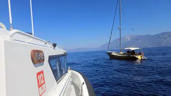 Muğla Fethiye'de 64 düzensiz göçmen yakalandı