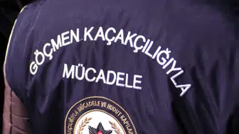 Balıkesir'de durdurulan araçta 14'ü çocuk 29 göçmen yakalandı