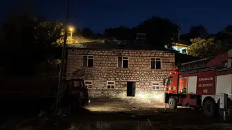 Elazığ'da ev yangını : Karı koca hayatını kaybetti
