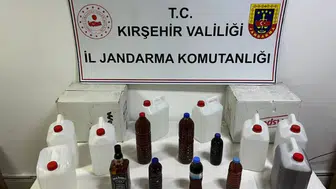 Kırşehir'de 50 litre kaçak içki ele geçirildi