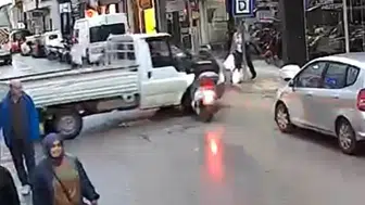 Sinop'ta motokurye kamyonete çarptı: 1 yaralı