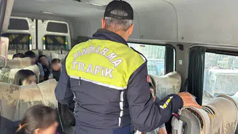 Tokat'ta minik öğrenciler için güvenlik önlemi : Servisler tek tek denetlendi