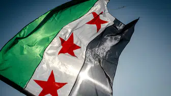 Halep'te askeri sahada patlama : 4 yaralı