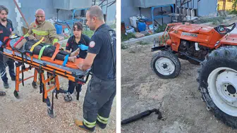 Altınözü'nde korkutan kaza : Traktör devrildi, 3 kişi altında kaldı
