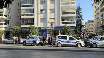 İzmir'de banka soygunu ihbarı polisi harekete geçirdi
