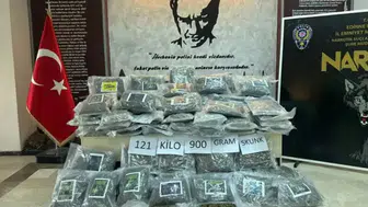 Hamzabeyli Sınır Kapısı'nda 121 kilo skunk ele geçirildi