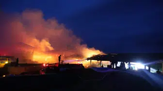 Samsun'da saman deposunda çıkan yangın 16 saatlik çalışmayla kontrol altına alındı