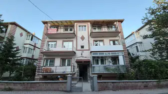 Eskişehir'de kötü koku gelen evde cansız beden bulundu