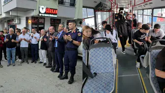 Yalova'da örnek uygulama : Esenköy'de 8 yıldır öğrenciler ücretsiz taşınıyor