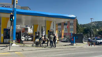 Burdur'da şüpheli çanta alarmı : Fünye ile patlatılan çantadan kıyafet çıktı