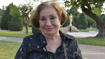 Gülsen Tuncer hayatını kaybetti