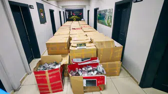 Mersin'de 2 milyon uyuşturucu hap ele geçirildi