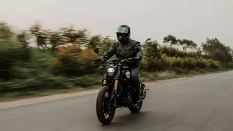 Hatay'da motosikletler çarpıştı