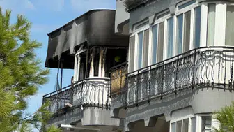 Balıkesir Ayvalık'ta kızgın yağa su dökülmesi sonucu yangın çıktı