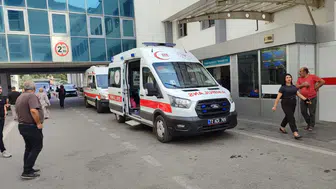 Baba eşini ve iki çocuğunu vurup intihar etti