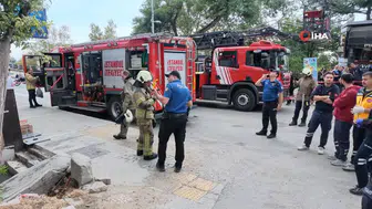 Avcılar'da duman binayı kapladı
