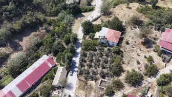 Mersin'de yol yenileme çalışması : 3 bin 200 metrekarelik alan parke taşıyla kaplandı