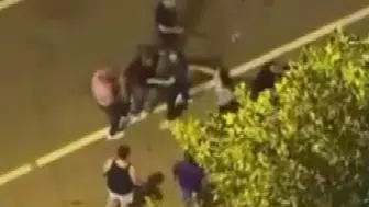 Diyarbakır'da 2 grup arasında bıçaklı kavga : 1 yaralı