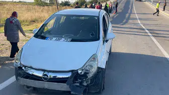 Karaman'da otomobil bariyere çarptı : Sürücü yaralandı