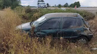 Konya'da kontrolden çıkan otomobil şarampole devrildi: 1 yaralı