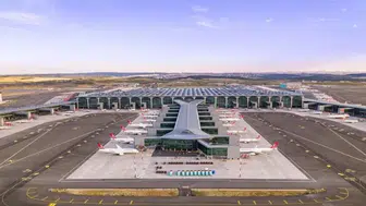 İstanbul Havalimanı 4. ana pisti açıldı : İlk uçuş Helsinki'ye yapıldı
