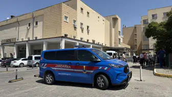 Akrabalar arasında bıçaklı ve sopalı kavga: 8 yaralı, 10 gözaltı