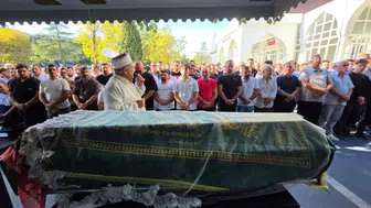Sakarya'da kazada ölen 23 yaşındaki Beğüm toprağa verildi