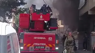 Kartal'da 4 katlı binada yangın : 2 kişi dumandan etkilendi