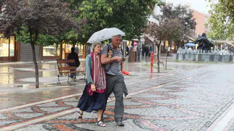 Edirne'de sağanak : Vatandaşlar zor anlar yaşadı
