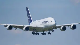 Lufthansa uçağı powerbank yangını nedeniyle acil iniş yaptı