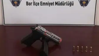 Niğde Bor'da silah operasyonu : 2 tutuklu
