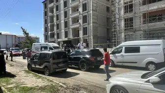 Erzurum'da inşaatın 5. katındaki iskeleden düşen işçi hayatını kaybetti