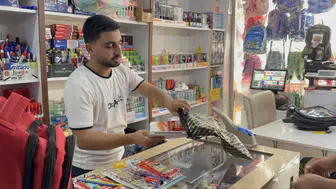 Tatvan'da örnek dayanışma : 'Askıda Kırtasiye' uygulaması başladı