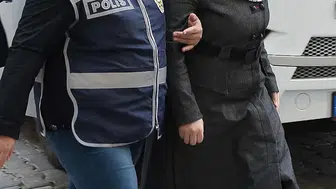 Edirne'de kuyumcu ve gözlükçüden 325 bin liralık hırsızlık : 2 şüpheli aranıyor