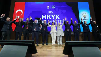 3'ü CHP'li 4 belediye başkanı AK Parti'ye geçti