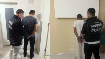 Kahramanmaraş'ta uyuşturucu ve silah operasyonları : 4 tutuklu