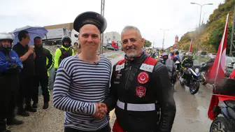 İstiklal Yolu'nda 300 motosikletliyle 'İstiklal Sürüşü' başladı