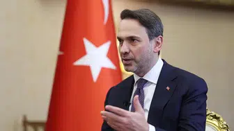 Bayraktar, Türkiye'nin 2040 enerji hedeflerini açıkladı