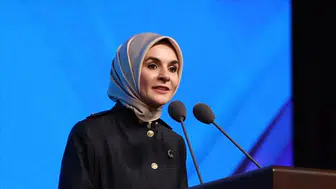Bakan Göktaş açıkladı : Velilere yönelik 'Okul ve Aile Hayatı' eğitimleri yaygınlaşacak