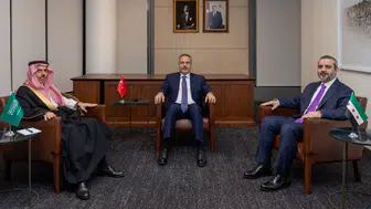 Suriye Dışişleri Bakanı Şeybani'den New York'ta diplomasi trafiği