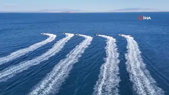 MSB görüntüleri paylaştı ! İzmir'de Komando Tugayları ve İstihkam Birimleri çıkarma eğitimi gerçekleştirdi