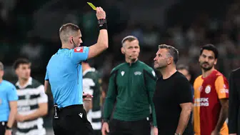 Okan Buruk'tan Sporting yenilgisi sonrası hakem tepkisi