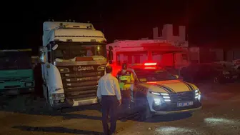 Şanlıurfa’da sahte plaka kullanan tır sürücüsü yakalandı : 140 bin TL ceza